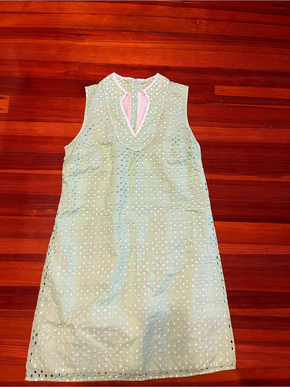 crown & ivy Mint Green Eyelet Sleeveless Dress